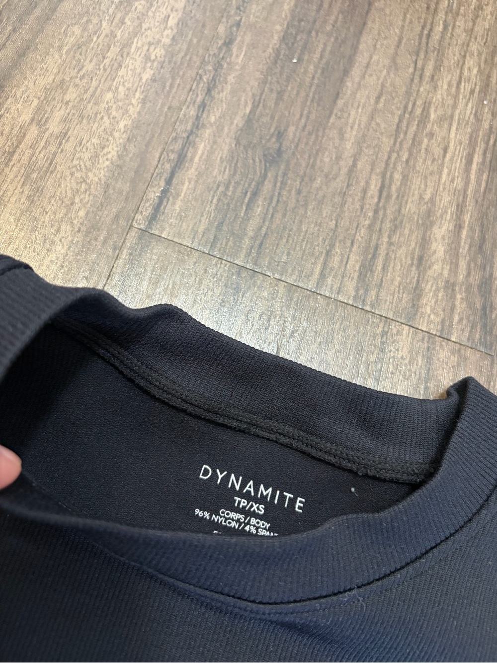 Basic black tee - Picture 2 of 2
